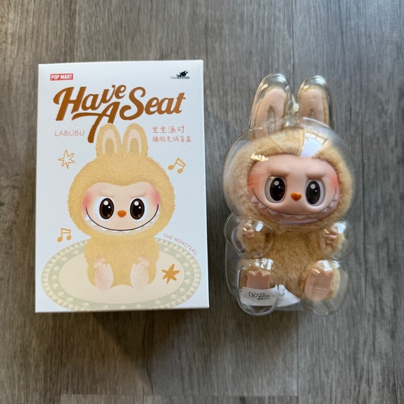Pop Mart The Monsters Labubu Have A Seat Baba Light Brown Tan Plush Pendant - Picture 1 of 5